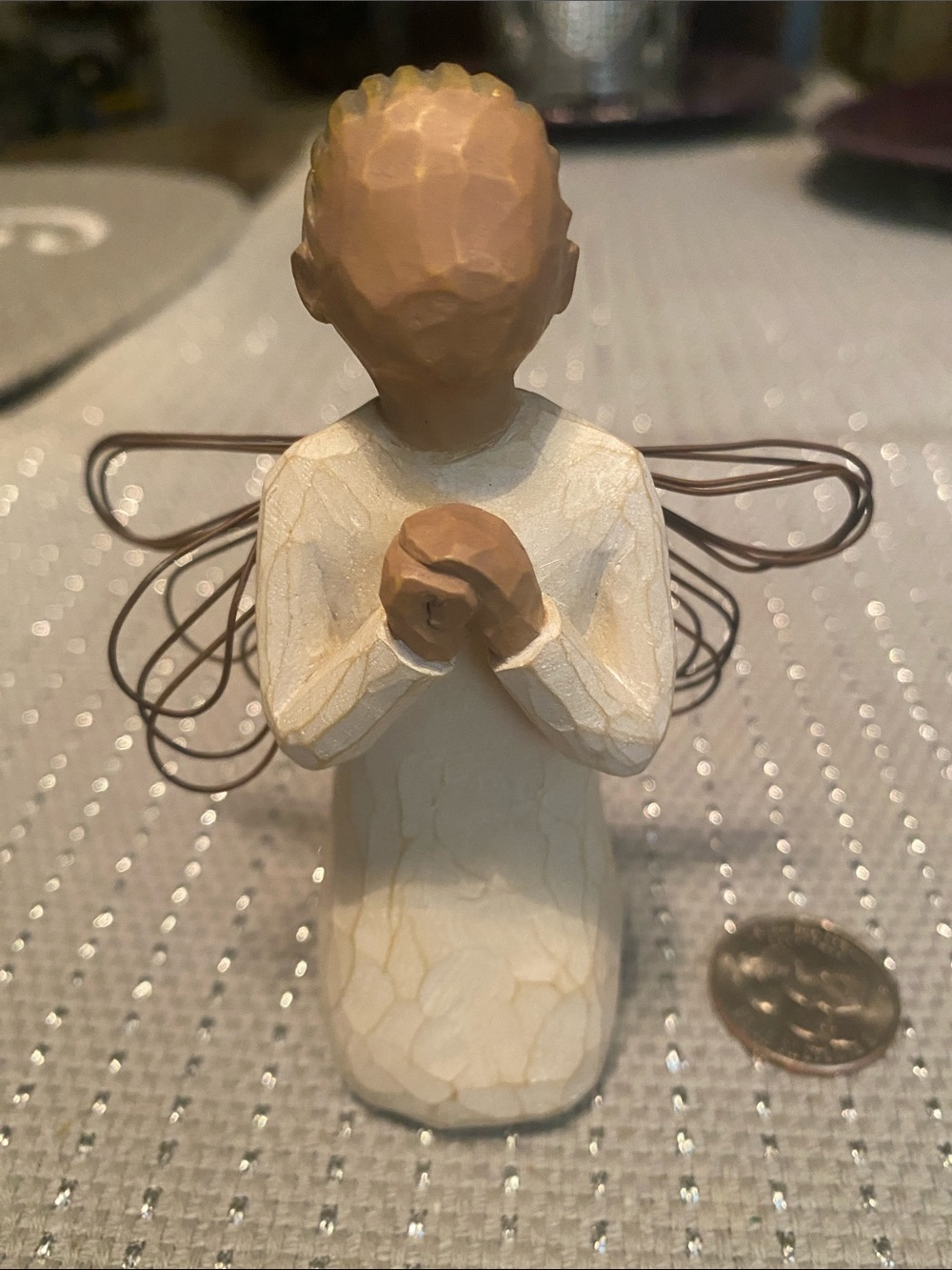 Willow Tree Cream Angel Figurine with Brown Hair and Wire Wings